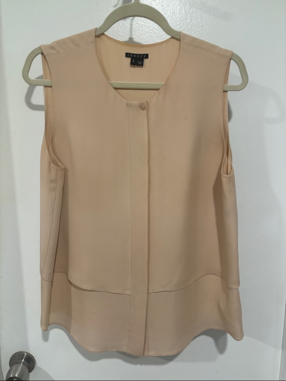 Theory Blush Sleeveless Silk Button-Front Shell Top Size L